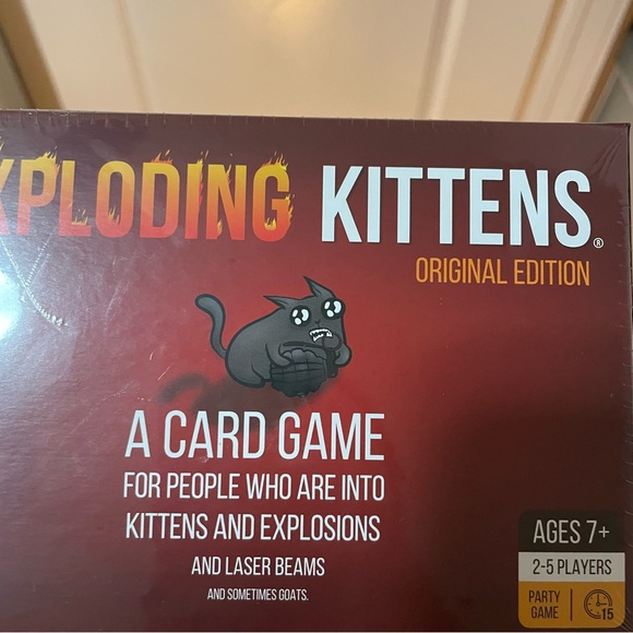 NWT EXPLODING KITTENS CARD GAME - Picture 7 of 7